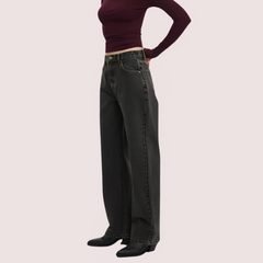 Women's Loose Straight Jeans in Smokey Black Denim Snazzyway