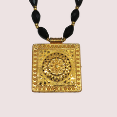 Classic Onyx Charm Necklace Snazzyway