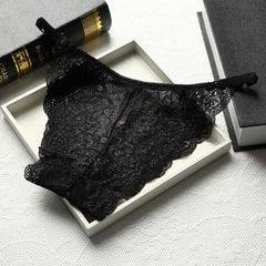 2 pack very sexy Signature Lace Bikini panties FRENCH DAINA